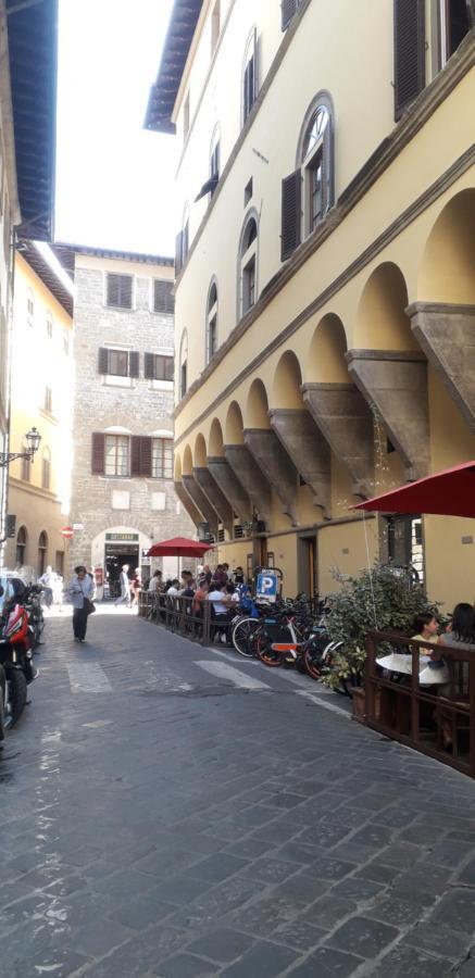 Spazioso, Luminoso A 10 Min Ponte Vecchio E Palazzo Pitti , Ideale Per Coppie E Famiglie Florence Extérieur photo